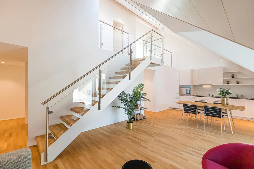 Moderne 4.5 Zimmer - Maisonettewohnung