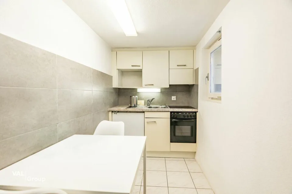 Charming residential opportunity in the center of Brig