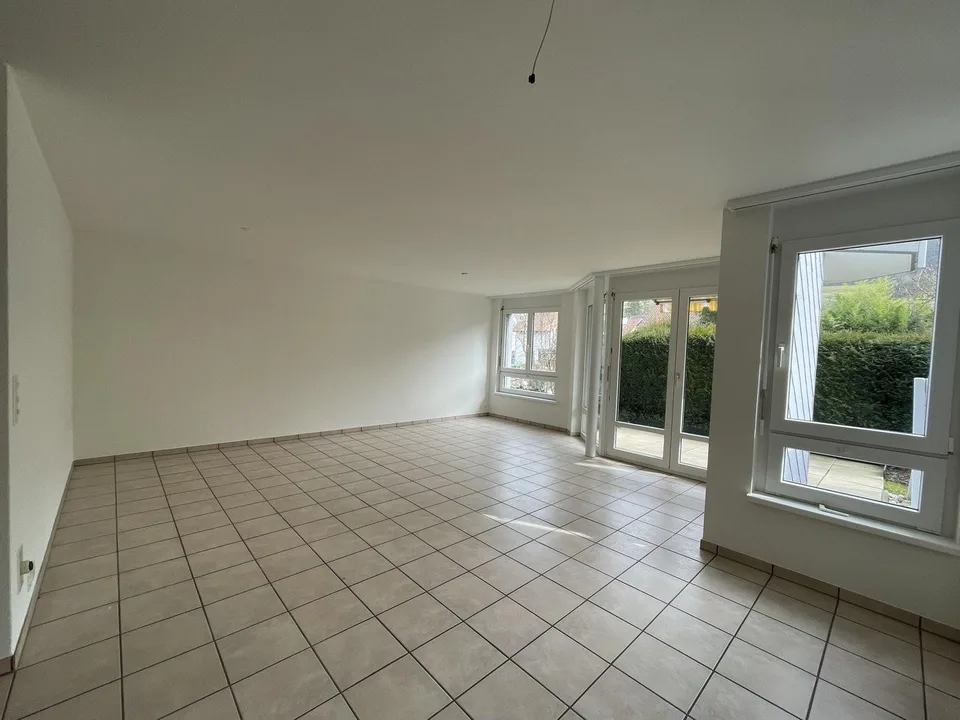 Appartamento di 4 locali in affitto a Hölstein