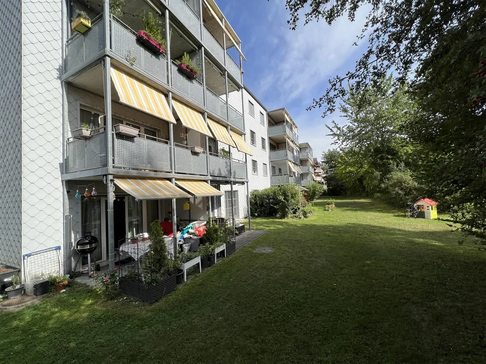 4.5-Zimmer-Wohnung im Grünen / App. 4.5 pieces prêt de la fôret