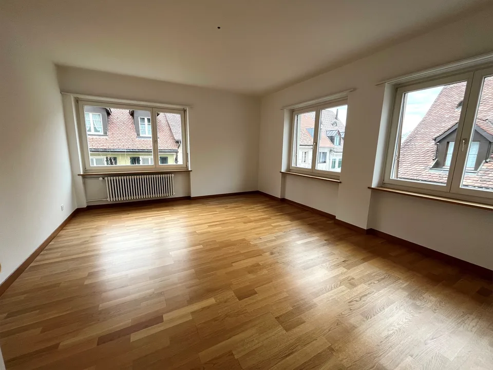 Komplett sanierte 3.5-Zimmerwohnung im Herzen von Laufen