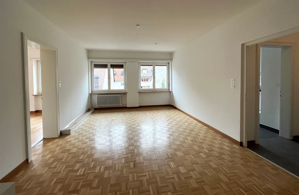 Komplett sanierte 3.5-Zimmerwohnung im Herzen von Laufen
