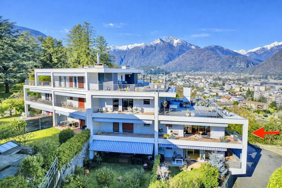 URLAUBSDOMIZIL IN ASCONA MIT PANORAMA-TERRASSE, NAHE ORTSKERN