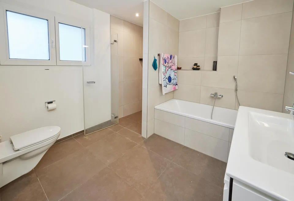 Spacious 4½-Room Garden Apartment – photo 15 of 26