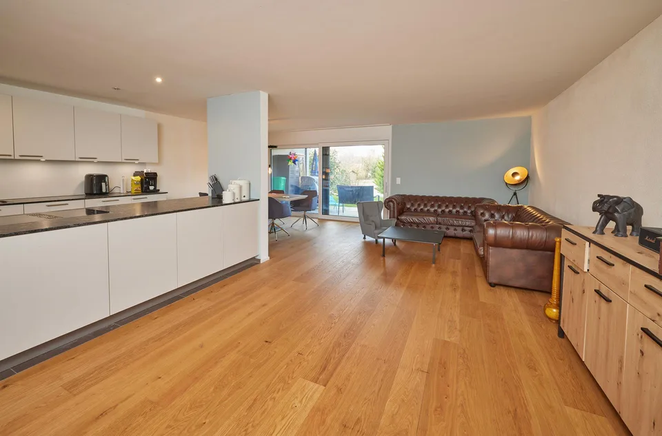 Spacious 4½-Room Garden Apartment – photo 6 of 26