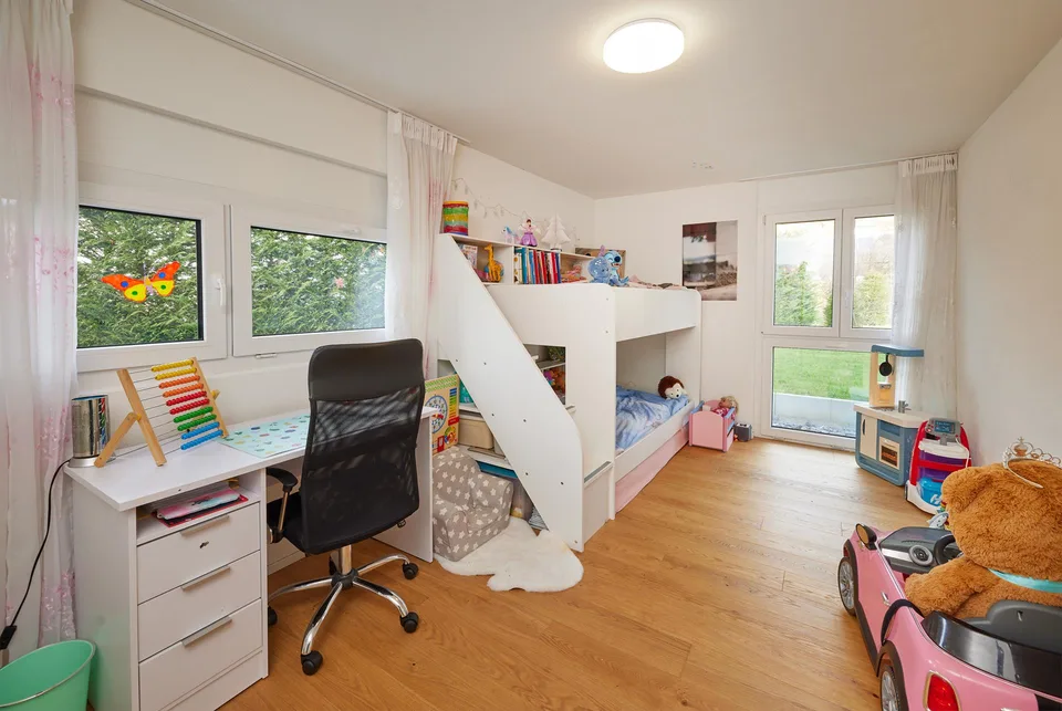 Spacious 4½-Room Garden Apartment – photo 13 of 26