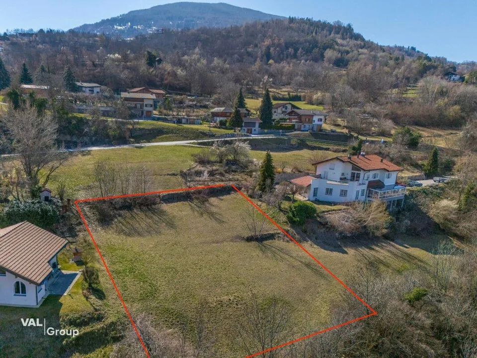 Moderne Villa mit Panoramablick auf das Rhône-Tal