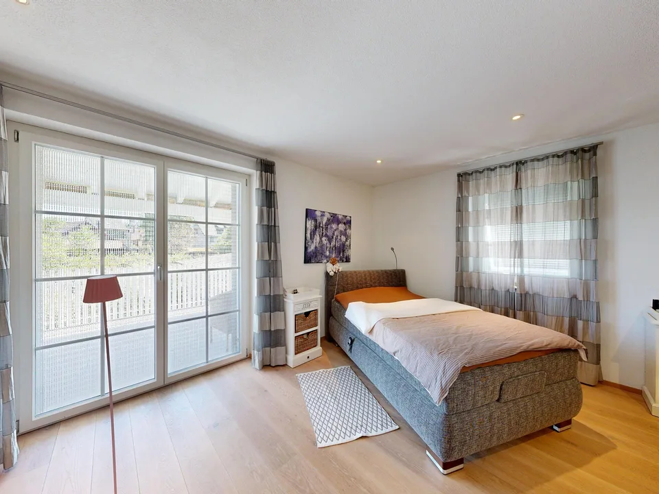 Exklusives 4.5-Zimmer Einfamilienhaus an ruhiger Lage – foto 11 di 19