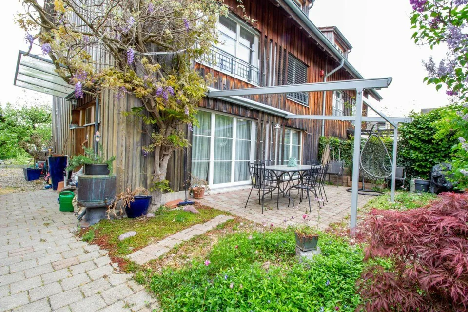 Casa semidetached 5.5 locali con soffitta ristrutturata e vista