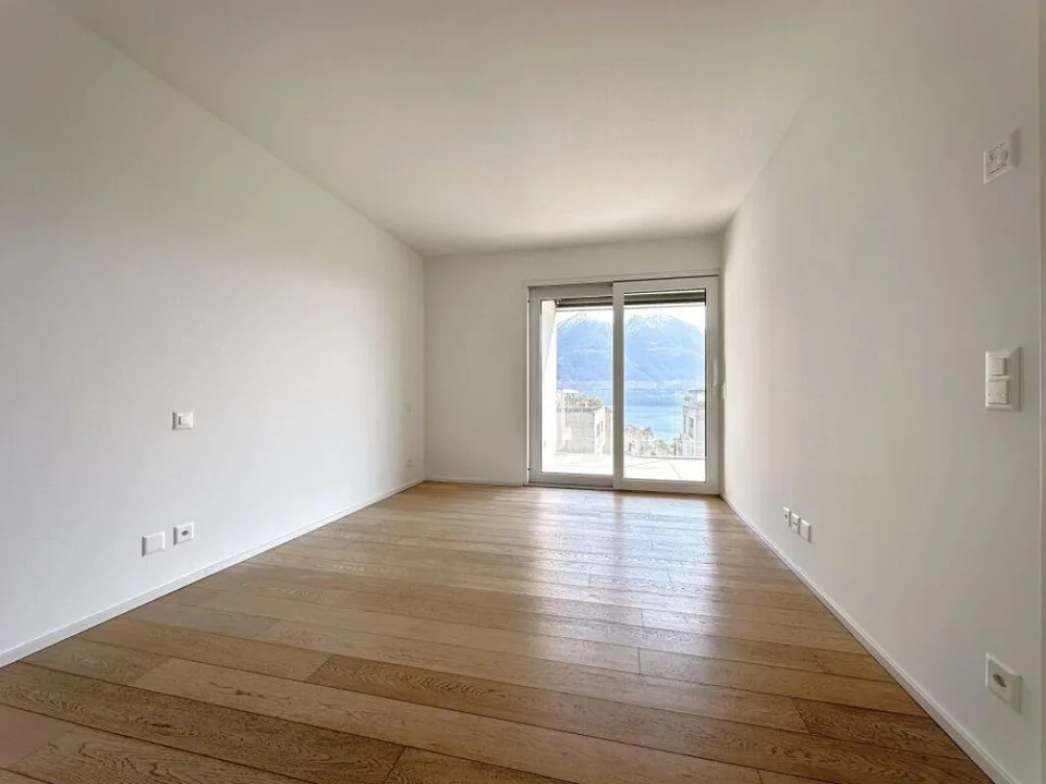 2.5-Zimmer-Wohnung in Minusio mit Seesicht