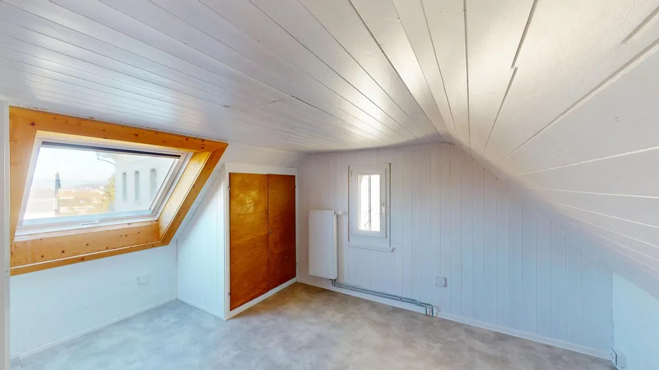Elegantes Wohnen: Moderne trifft historischen Charme 6,5 Zimmer Freiheit für vielseitige Nutzung – Foto 13 von 13