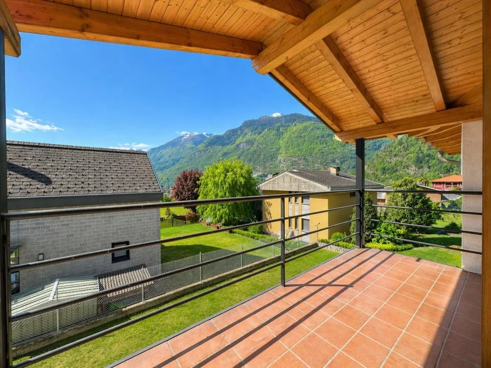 Bella casa unifamiliare con giardino – foto 13 di 14
