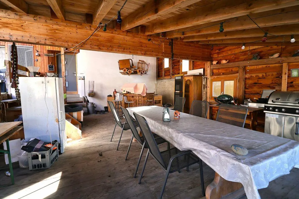 Vielseitiges 6-Zimmer-Haus mit Ausbaupotenzial – Foto 10 von 13