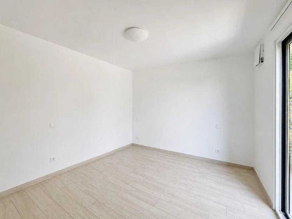 Appartement lumineux de 3,5 pièces, dernier étage et vue ouverte – photo 10 sur 16