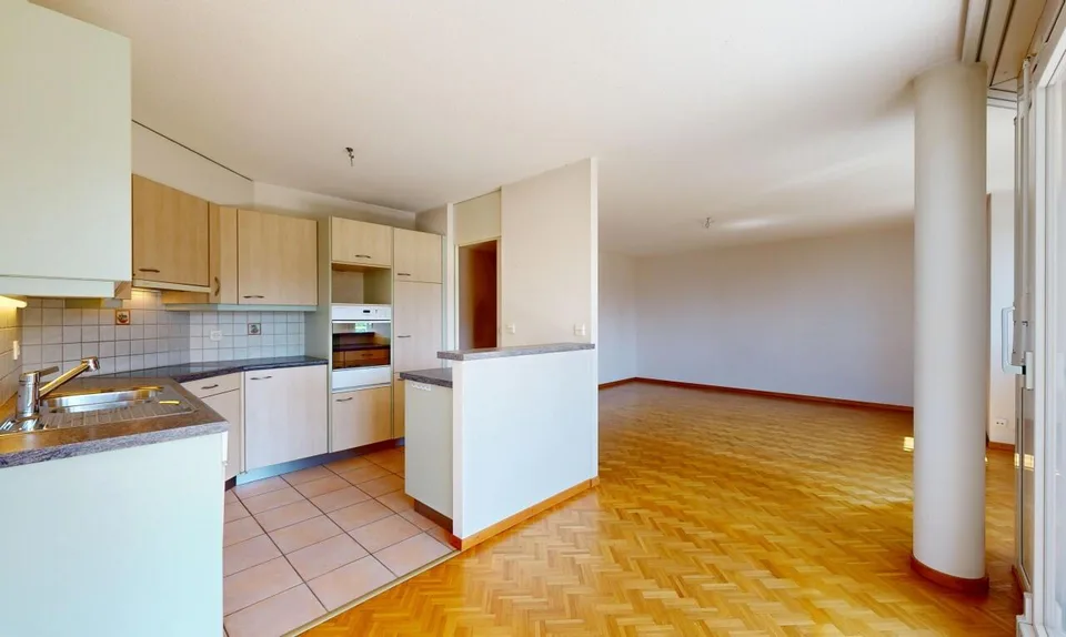 Prilly | Helle 4,5-Zimmer-Wohnung mit großem Potenzial