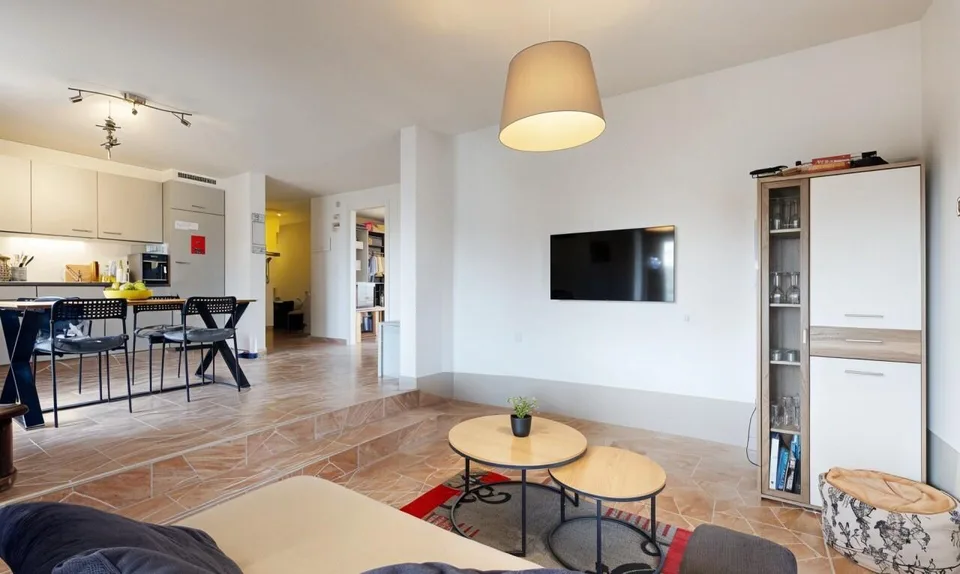 Charmant 3.5 pièces avec grand jardin au centre de Riddes