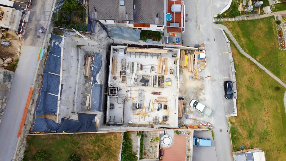 In vendita, appartamento di 2,5 locali nuovo al 3° piano a Staldenried
