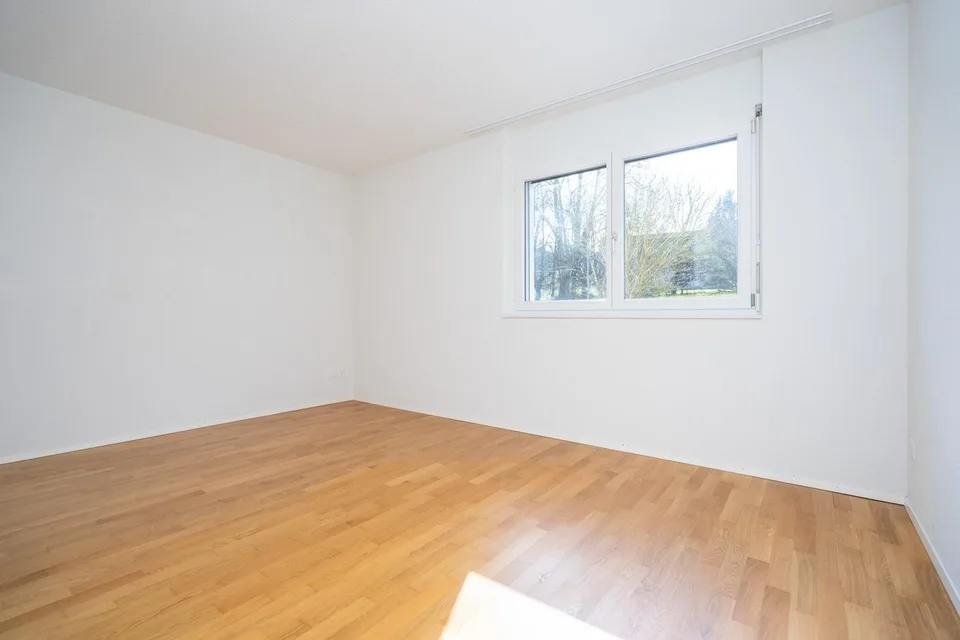 Moderne 3.5-ZW à 91 m² im 1. OG