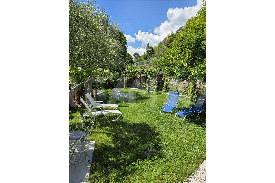 Appartamento arredato di 1½ locali con soppalco e vista sul Lago di... – foto 13 di 13