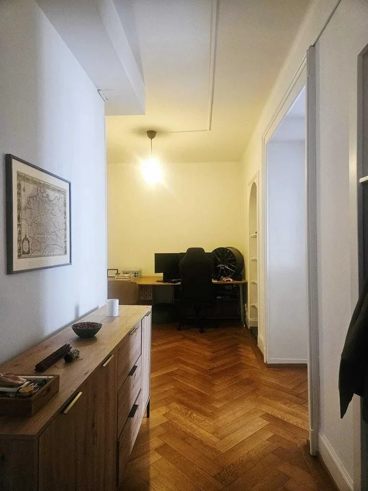 Einzigartige Gelegenheit! Geräumige Wohnung im Zentrum von Lausanne!