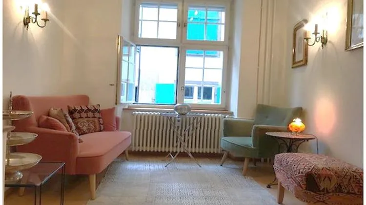 3½ ZI-WOHNUNG IN BASEL - ALTSTADT/GROSSBASEL, MÖBLIERT, TEMPORÄR