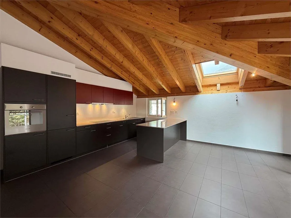 Moderne 4,5-Zimmer-Wohnung im Grünen in Cadro