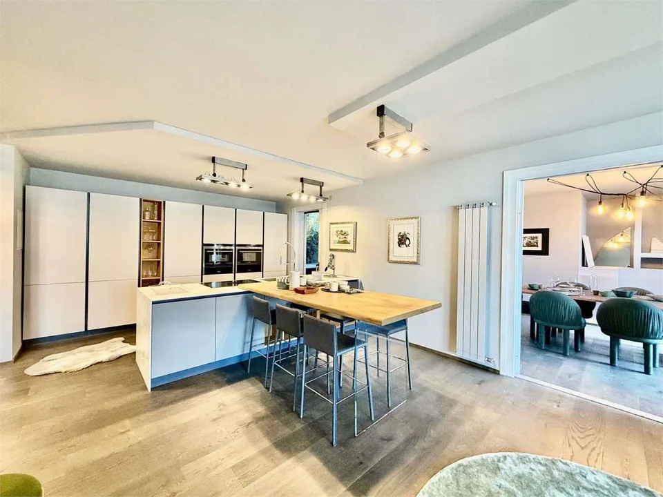 Wohnung 3.5 Zimmer mit Seeblick zur Miete in Porza (Lugano)