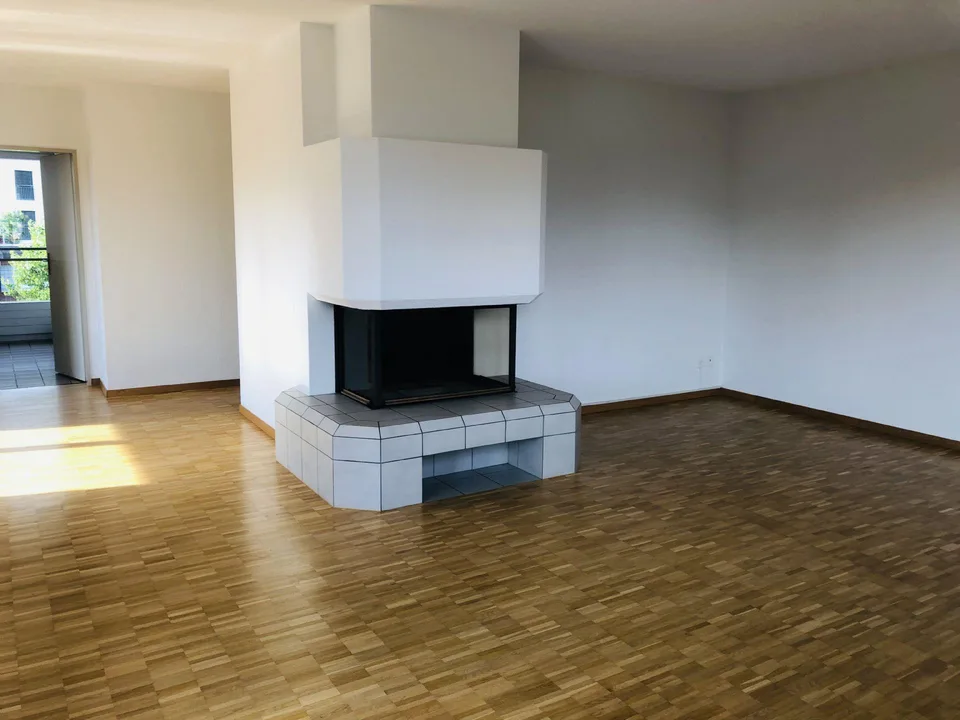 4.5-Zimmer-Dachwohnung mit grosser Terrasse