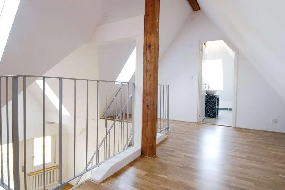 Maisonette-Wohnung mit besonderem Charme und Blick ins Grüne – Foto 7 von 11