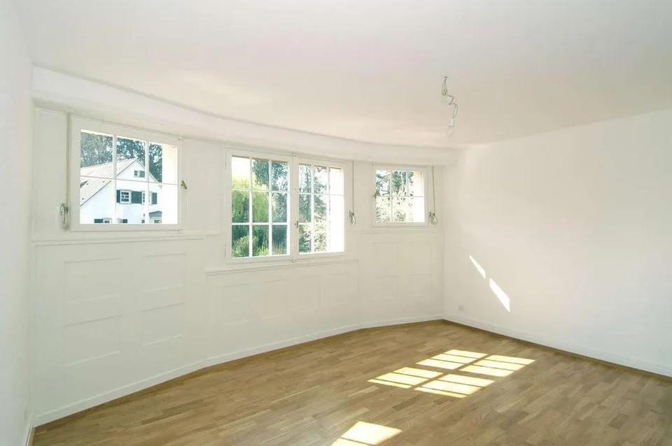 Grosszügige Maisonette Wohnung mit Charakter und Gartenidylle