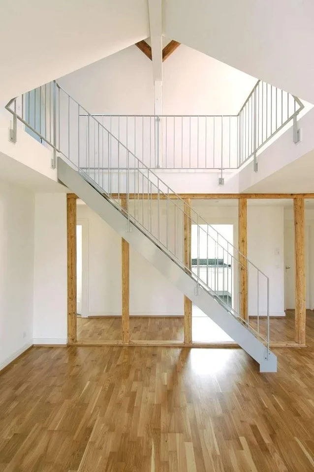 Grosszügige Maisonette Wohnung mit Charakter und Gartenidylle