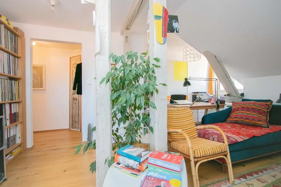 Stilvolle Wohnung in Gehdistanz zum Stadtzentrum