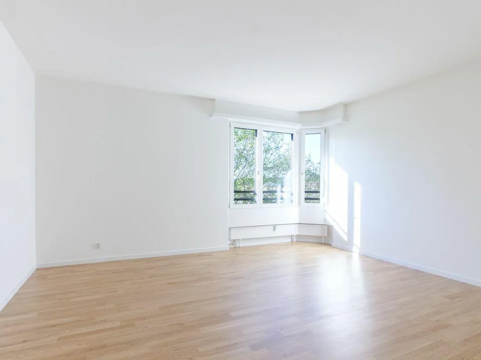 Grosszügige 5.5 Zimmerwohnung in Aesch – Foto 7 von 12
