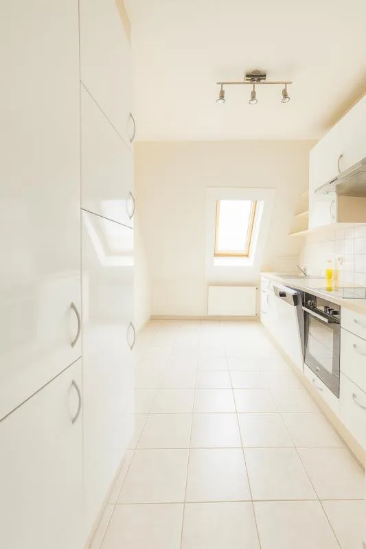 Grosszügige 4 Zimmer-Wohnung – Foto 14 von 15