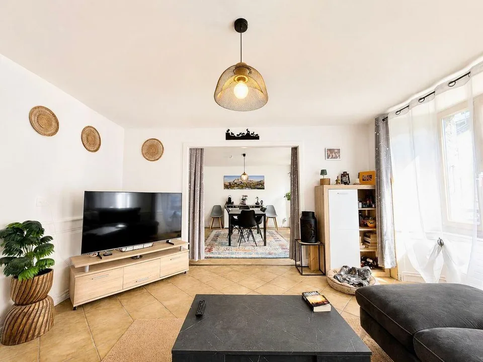 APPARTAMENTO DI CHARME CON AMPIA TERRAZZA PANORAMICA