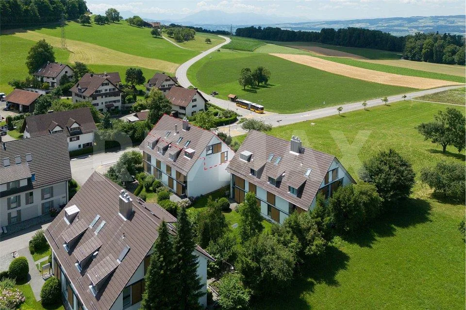 Alto standard nell'appartamento maisonette Minergie di 3 ½ locali