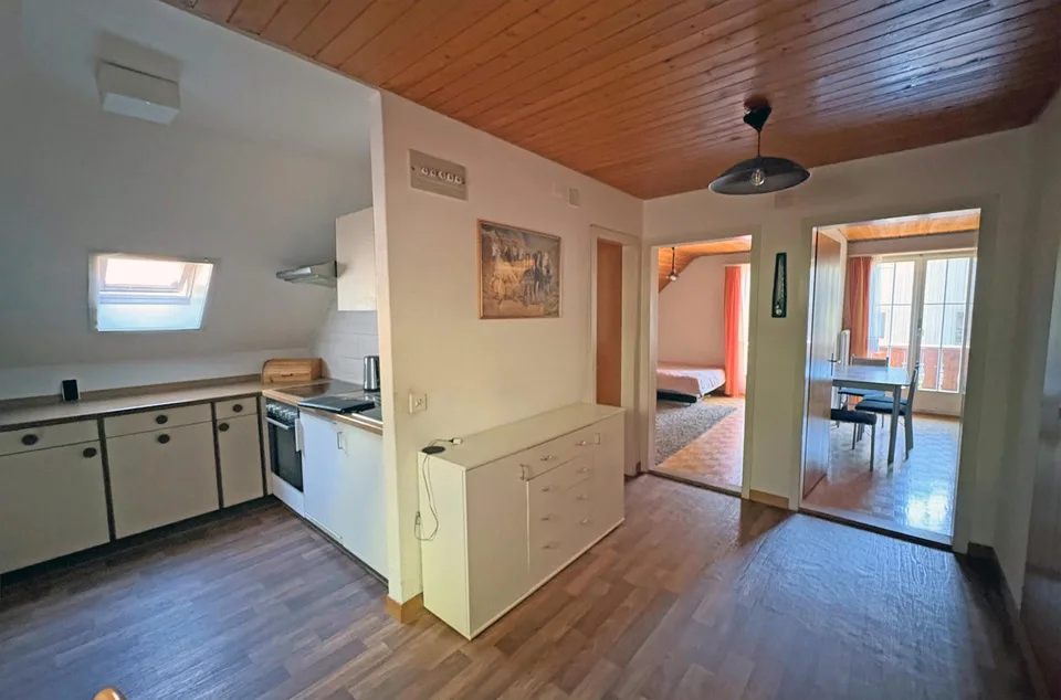 Wohnhaus mit zwei Wohnungen in Münchenwiler... – Foto 7 von 14