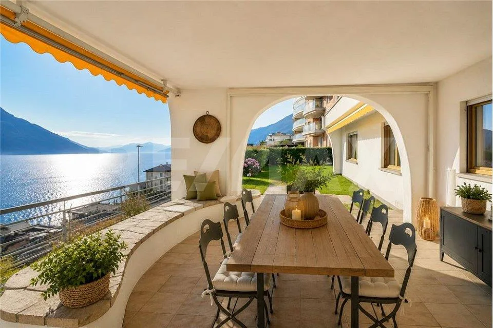 Wunderschöne 4.5-Zimmer-Wohnung mit Garten und Seeblick