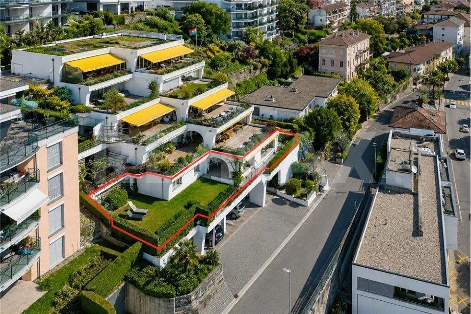 Wunderschöne 4.5-Zimmer-Wohnung mit Garten und Seeblick – Foto 11 von 11