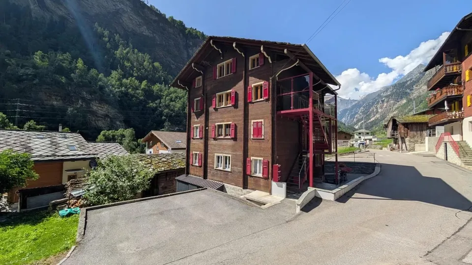Charmante Duplexwohnung mit alpinem Charakter in Kalpetran
