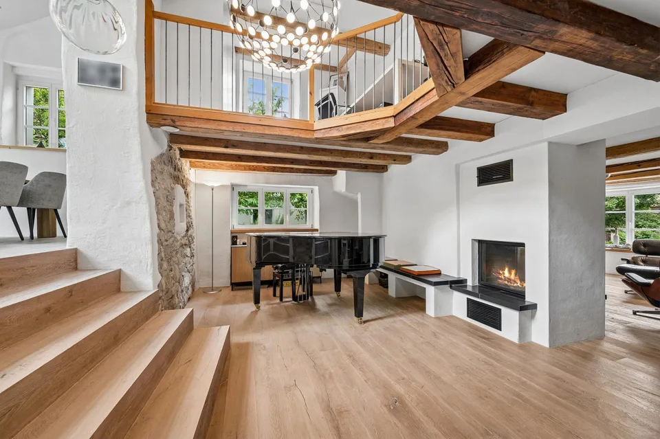 Stilvoll renoviertes Baselbieter Bauernhaus mit grossem Garten, Poo...