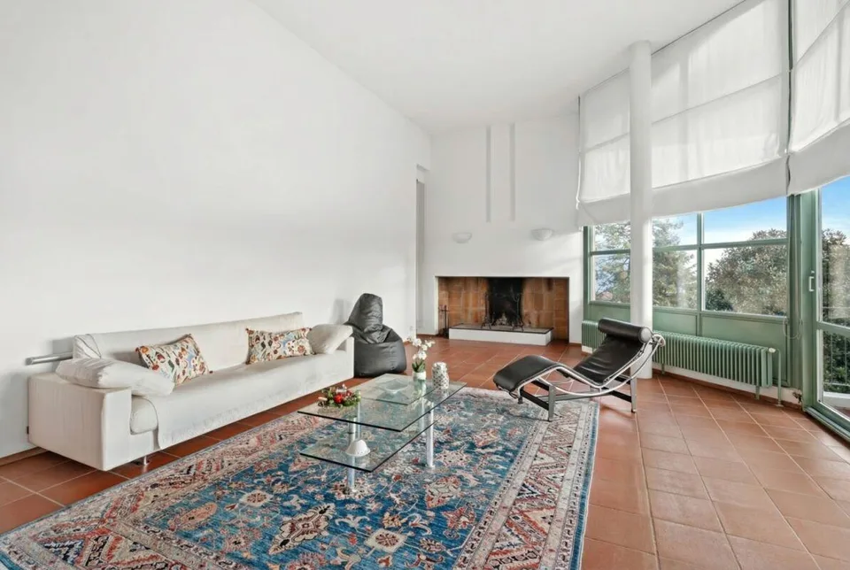 Prächtige Villa mit großem Garten und Aussicht – Foto 7 von 29