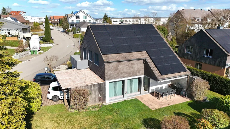 Charmantes 5.5-Zimmer-Einfamilienhaus in ruhiger Lage von Niederhasli