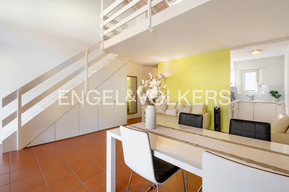 Charmant appartement de vacances avec galerie dans la vieille ville d'Ascona (98)