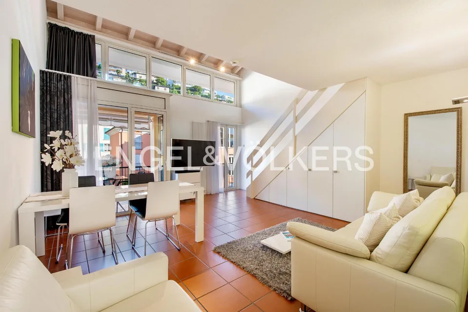 Charmant appartement de vacances avec galerie dans la vieille ville d'Ascona (98)