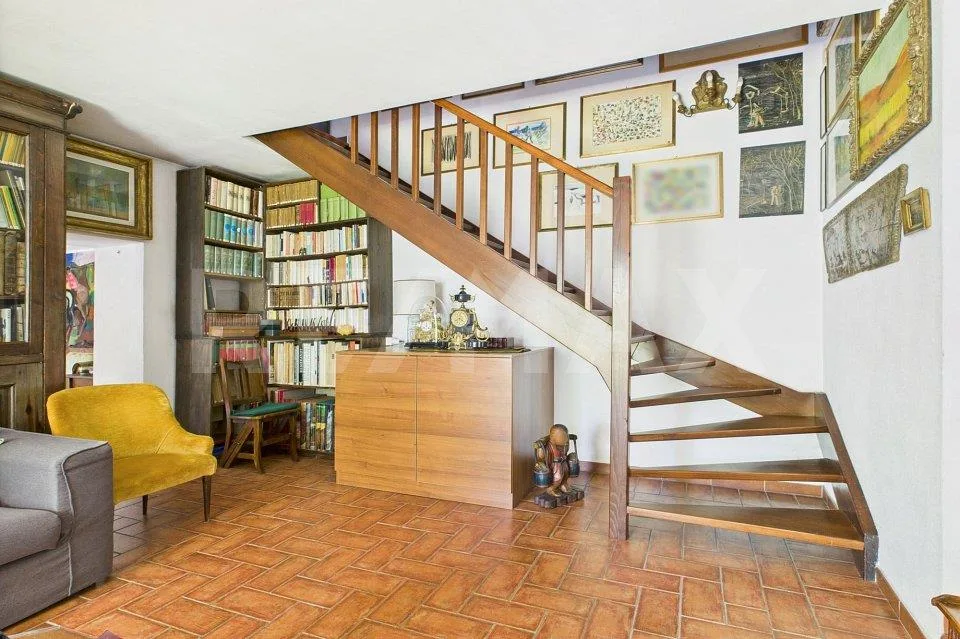 Ampia casa con vista e tanto carattere – Foto 7 von 13