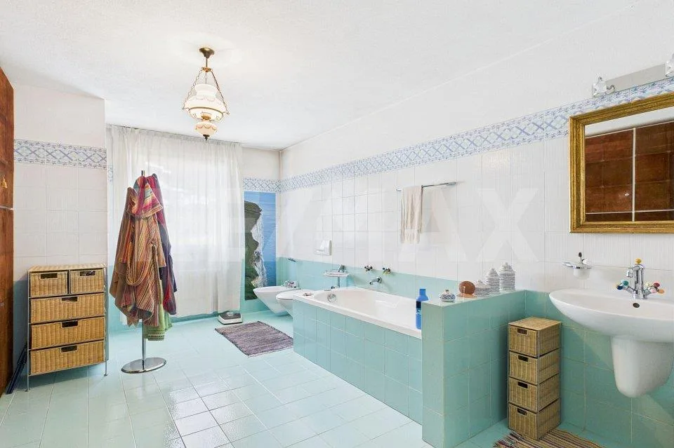 Ampia casa con vista e tanto carattere – Foto 13 von 13