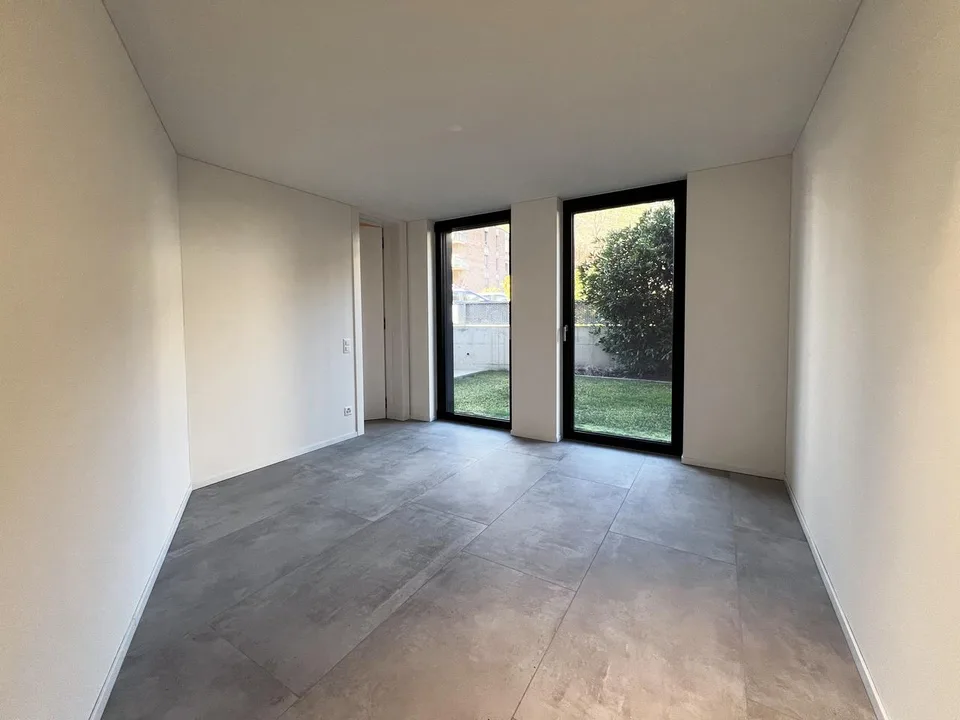 MAGLIASO 3.5 rooms with garden and communal pool