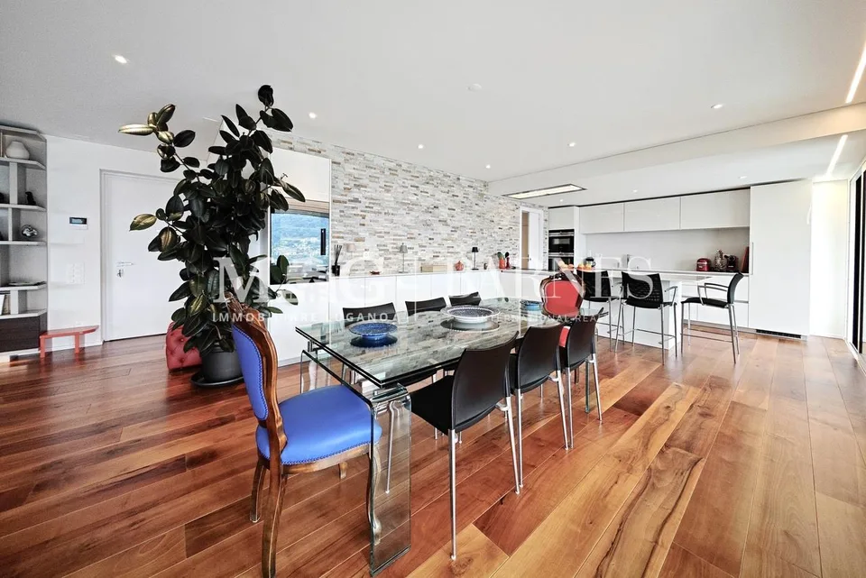 Lugano, Canobbio: Attico 4.5 loc. moderno vista lago e grande terrazza – photo 6 sur 17