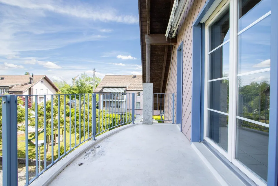 Appartamento mansardato di 3,5 locali con balcone